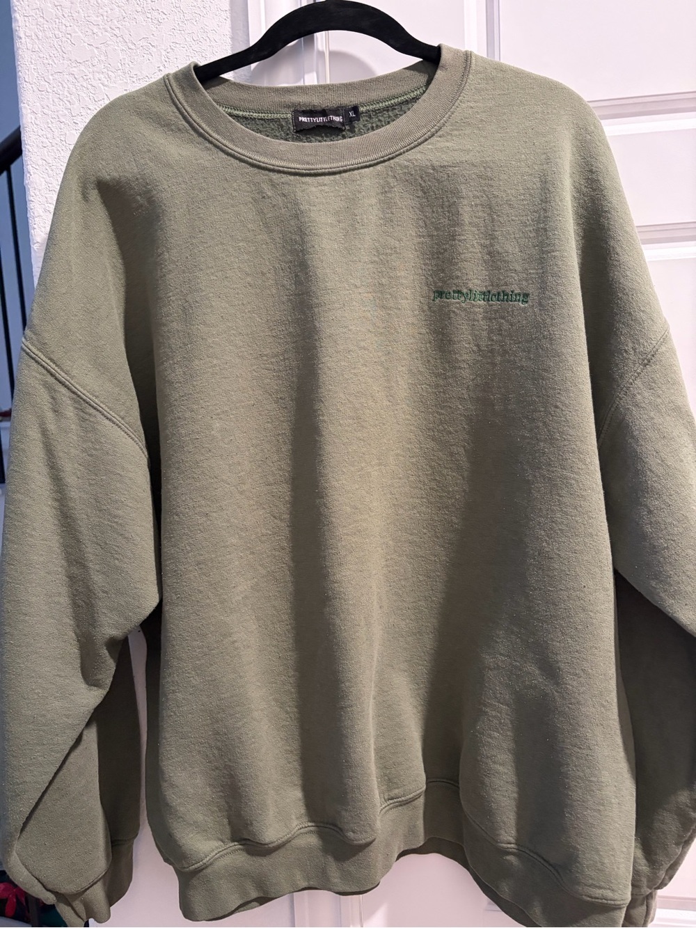PrettyLittleThing Olive Green Crewneck Sweater